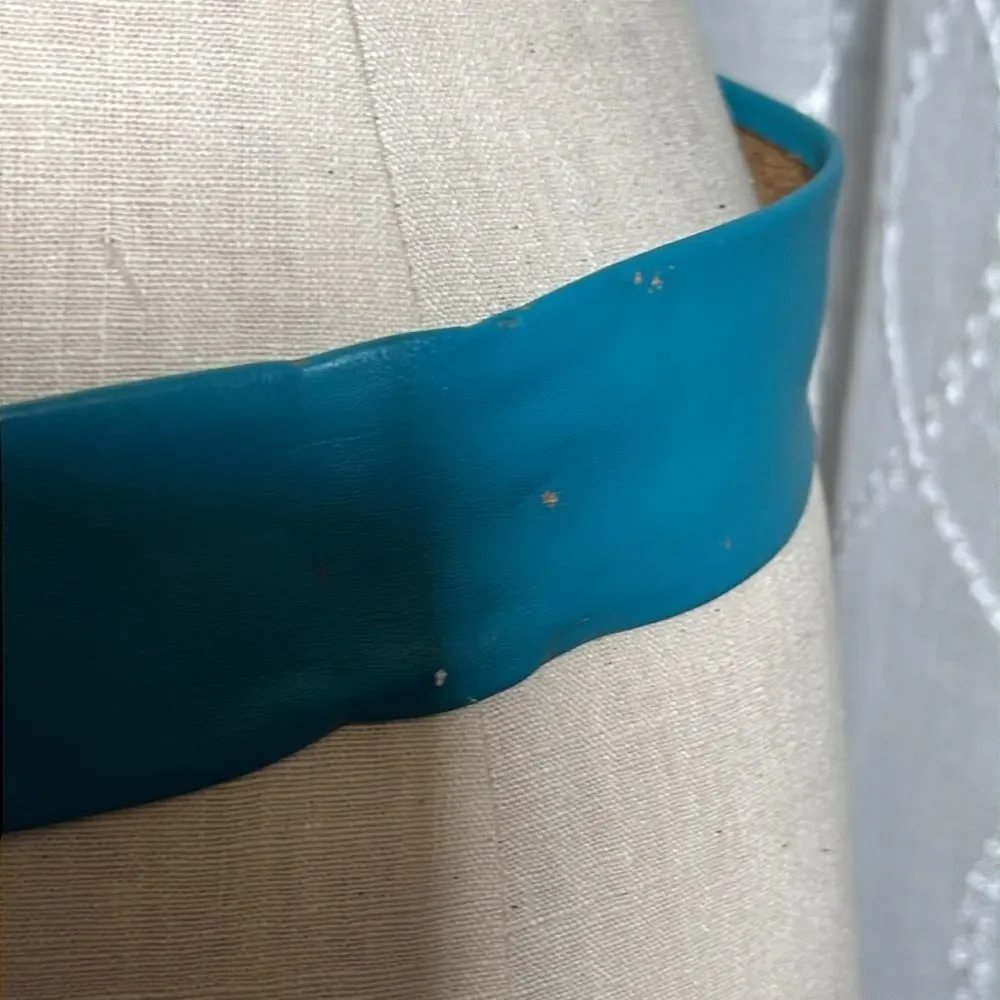 Vintage Teal lather belt with suede lining and gold buckle